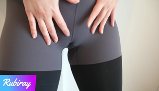 Сперма в лосинах: парень залил брюнетку после жесткого петтинга