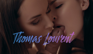 Пылкие брюнетки сосут член с удовольствием