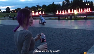 Горячий минет и сперма в рот от сексапильной студентки на публике