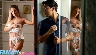 Жаркая милфа кончает внутрь от жесткого траха