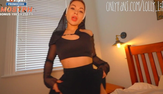 Раскаявшаяся монашка молит о жестком сексе в узкую промежность