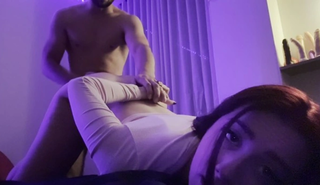 Горячая француженка взрывается от огромного члена и заливается спермой