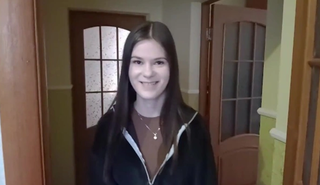 Подруга заменила фильм на жесткое порно в главной роли