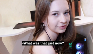 Сексуальная соседка соблазнила меня своими изгибами