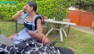 Ненасытная шлюха просит у своего хозяина хуй на ужин