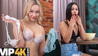 Жаркие русские лесбиянки с большими сиськами облизывают друг друга с удовольствием